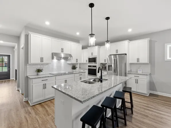 112 Nuthatch Trl, Georgetown, KY 40324