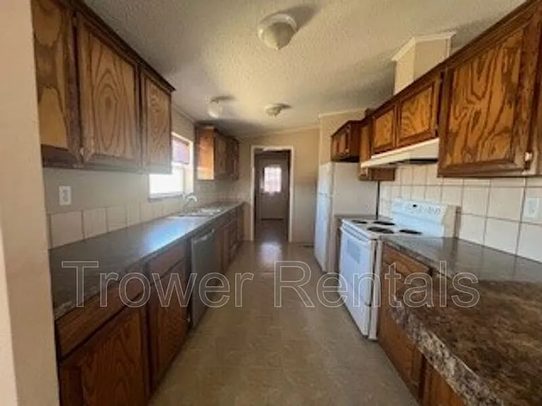 5153 N Moss Ave — Photo 10