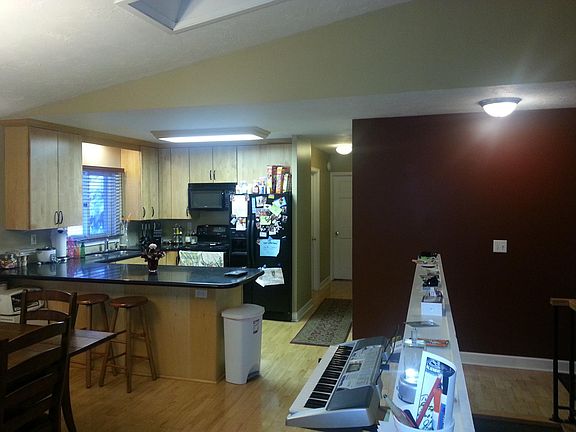 The open floor plan is great and you will really like it as 