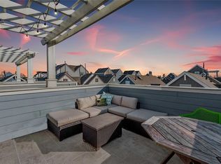 742 N Shepherd Dr, Houston, TX 77007