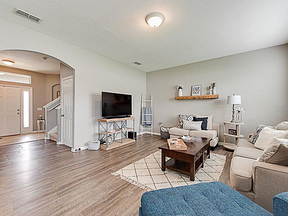 5th image of 5216 Krenson Woods Way