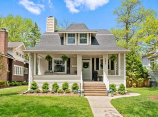 1318 Forest Ave, Wilmette, IL 60091