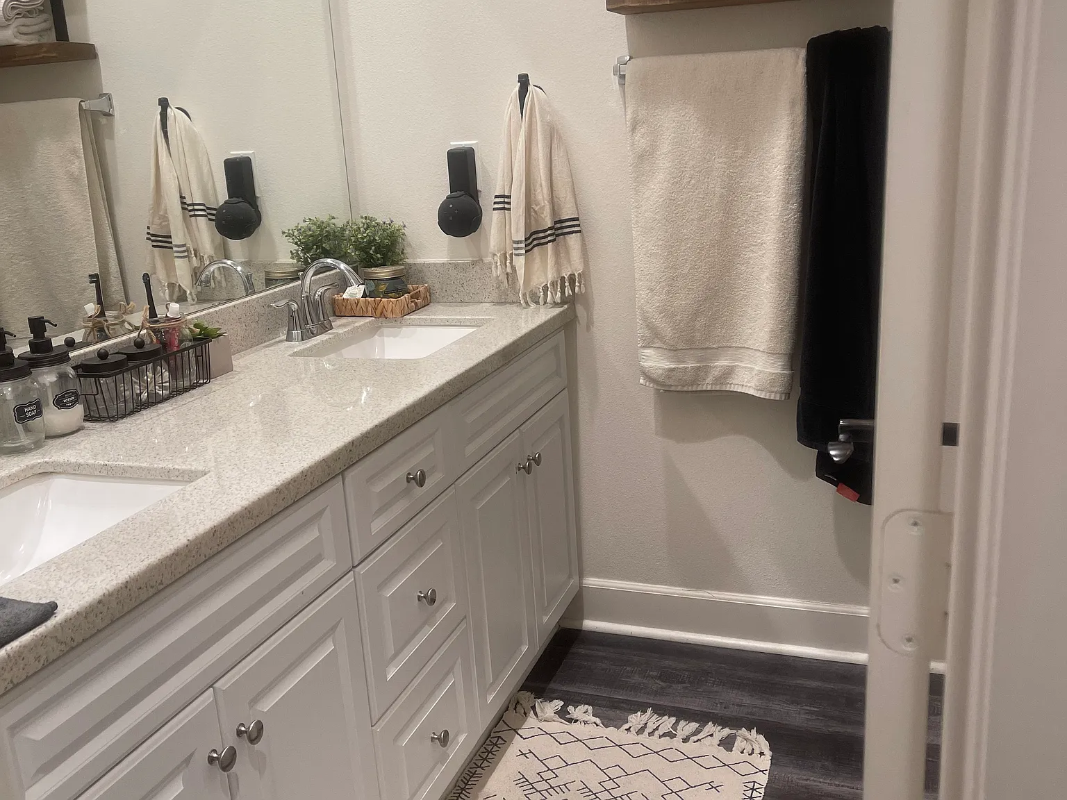 3 bed, 2.5 bath, 1811 sqft, $900 — Photo 4