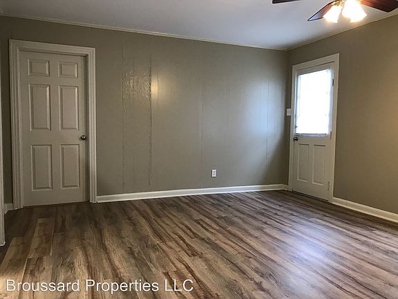 3rd image of 608 Delhomme Ave