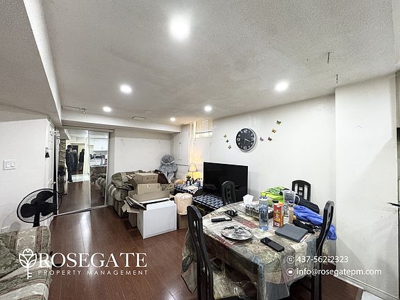 5th image of 5948 Leeside Cres #2