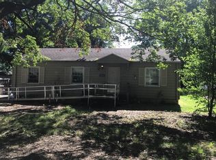 3212 Palmer St, Springfield, IL 62703