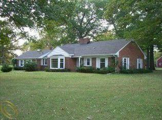 6790 Ford Rd, Ypsilanti, MI 48198