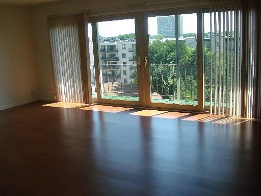 3rd image of 235 Marengo Ave #7AN