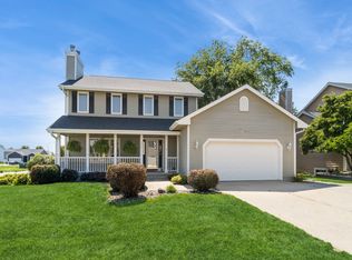 1417 E Girard Ave, Indianola, IA 50125