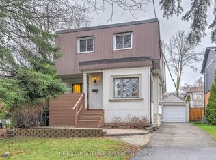 188 Maplehurst Ave, Toronto, ON M2N 3C2