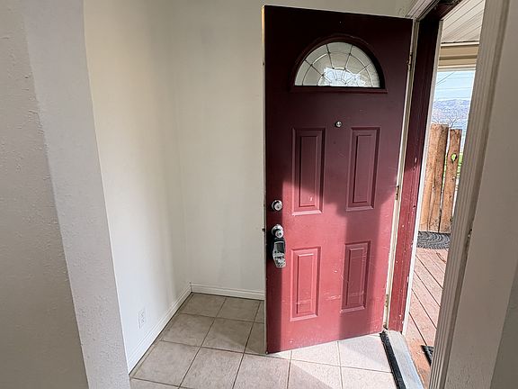 2nd image of 830 S 300 E