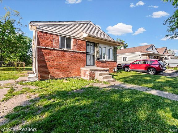 2nd image of 3882 Minnesota St