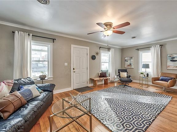 4th image of 2510 W 45th Ave