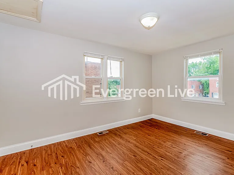 8525 Chestnut Oak Rd — Photo 7