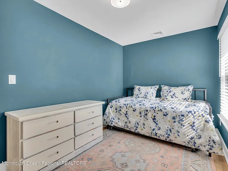 515 Beechwood Ave — Photo 16