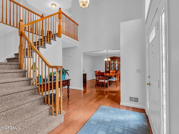 5th image of 49 Cottonwood Drive