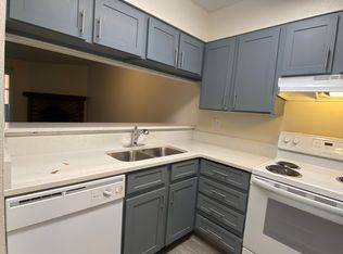 812 City Park Ave APT 103, Fort Collins, CO 80521