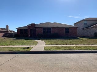 1030 Hollow Oak Rd, Lancaster, TX 75134