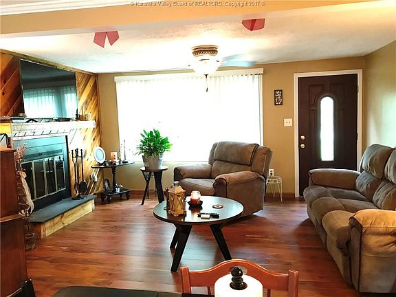 2nd image of 136 Riverview Dr