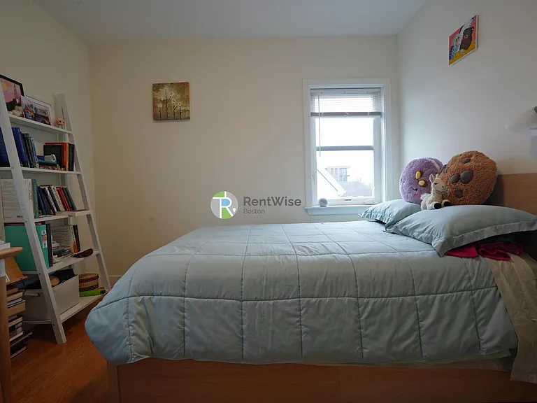 15 Kelley Ct #153 — Photo 5