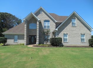 5847 Strawberry Pointe Cv, Southaven, MS 38672