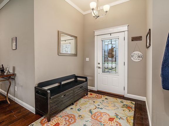 2nd image of 206 Excalibur Dr