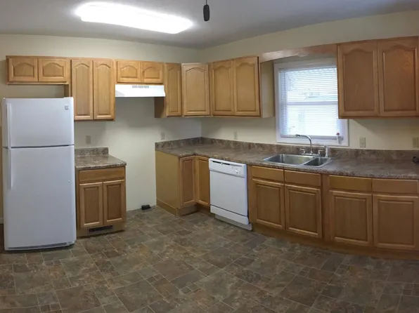 229 E Main St, Dresden, TN 38225