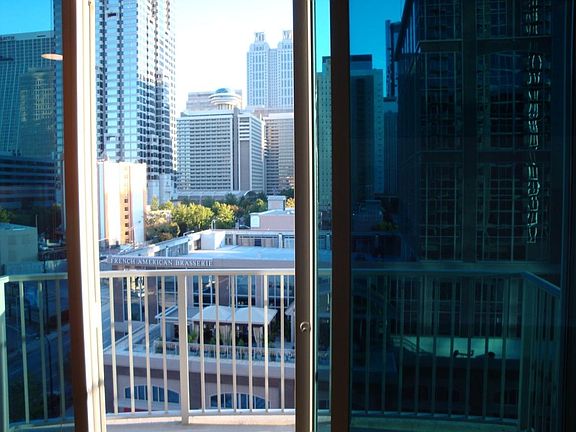 3rd image of 400 W Peachtree St NW Unit 1010