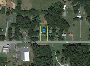 3592 Dews Pond Rd SE, Calhoun, GA 30701