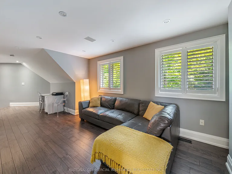 10088 Old Pine Crest Rd — Photo 16