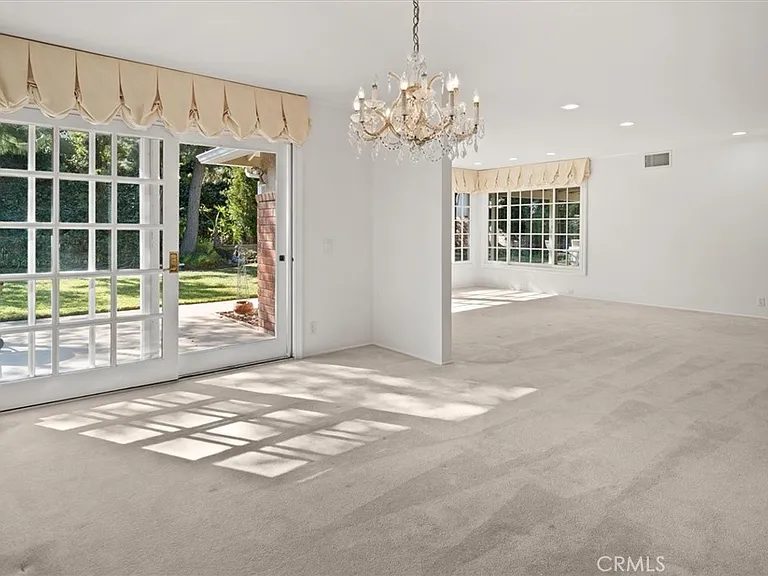 19100 Castlebay Ln — Photo 13
