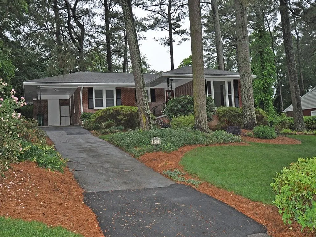 1515 Sagewood Cir photo 1