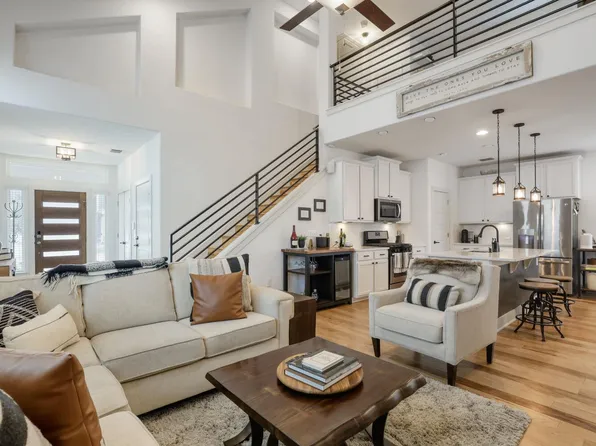 2003 Hermia St #57, Austin, TX 78741