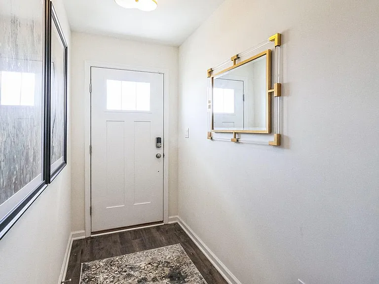 1090 Meadowlark Dr — Photo 12