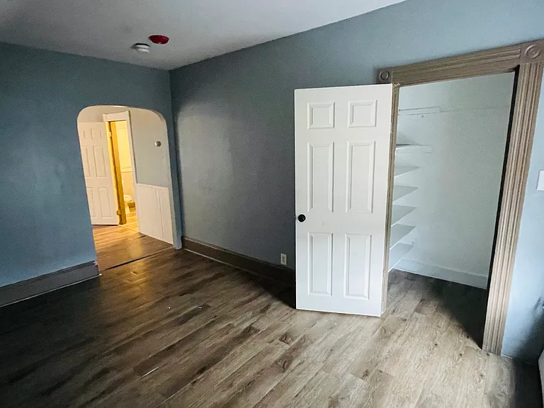 123 Maple St #3L — Photo 1
