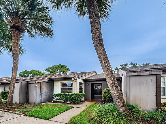 3rd image of 3825 Staysail Ln #3825