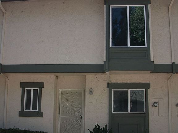 2nd image of 609 Lakehaven Trl
