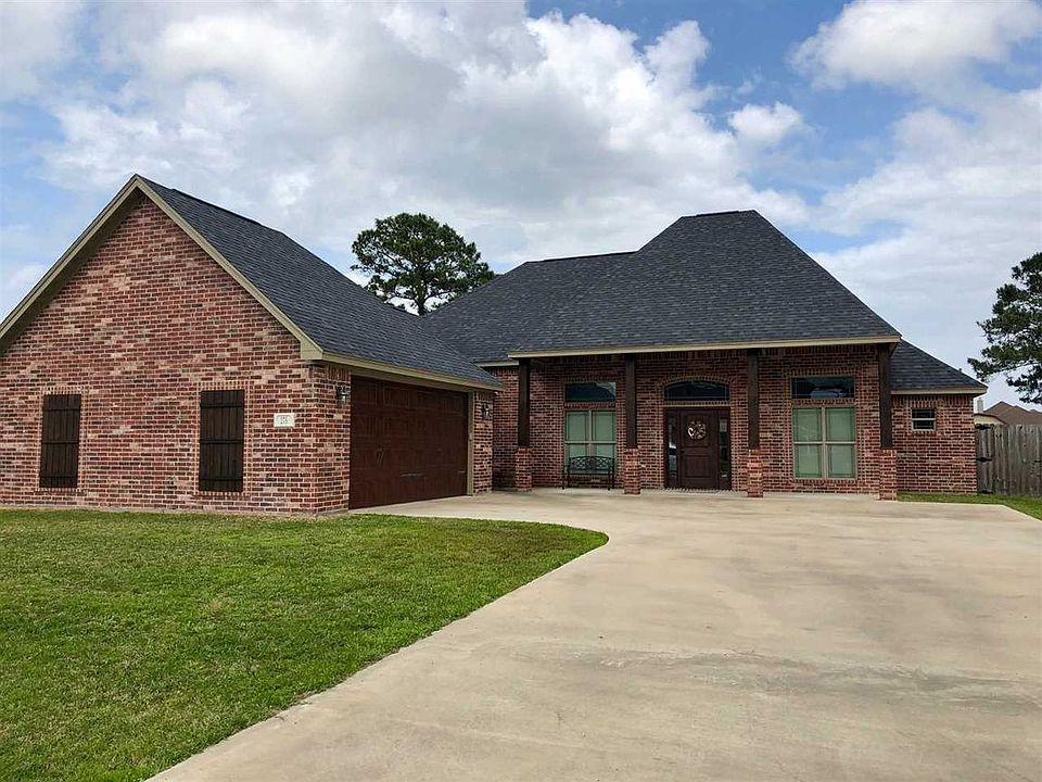 1st image of 275 Stephanie Dr