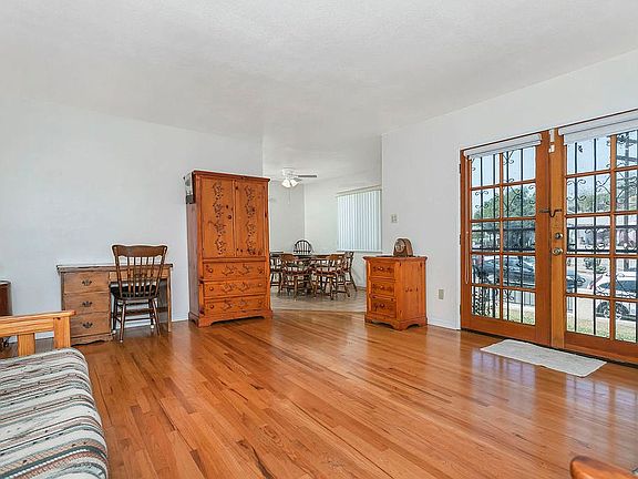 4th image of 6269 Potomac St