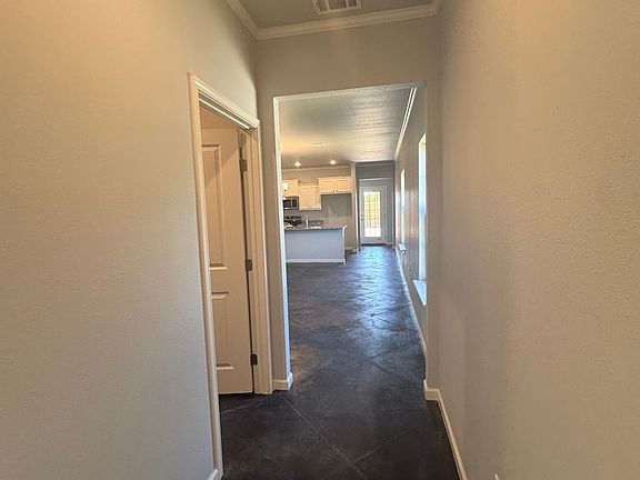 4th image of 6640 Pepperdine Dr