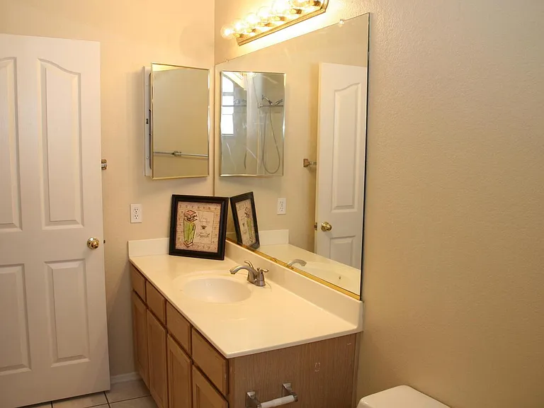557 W Monte Ave — Photo 22