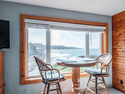 20 NW Sunset St #M-3, Depoe Bay, OR, 97341