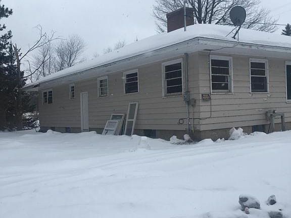 4th image of 1455 S Lakeshore Dr
