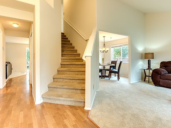 5th image of 16020 92nd Avenue Ct E