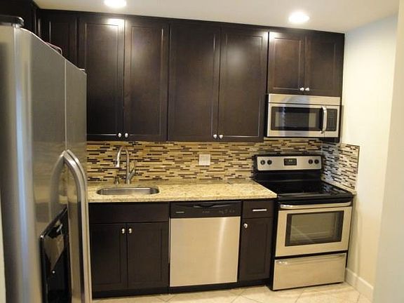2nd image of 8401 Lagos De Campo Blvd APT V304