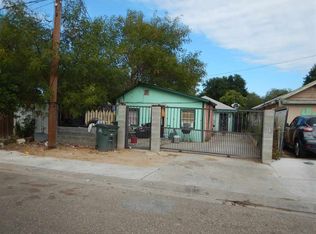 208 E Olive St, Laredo, TX 78041
