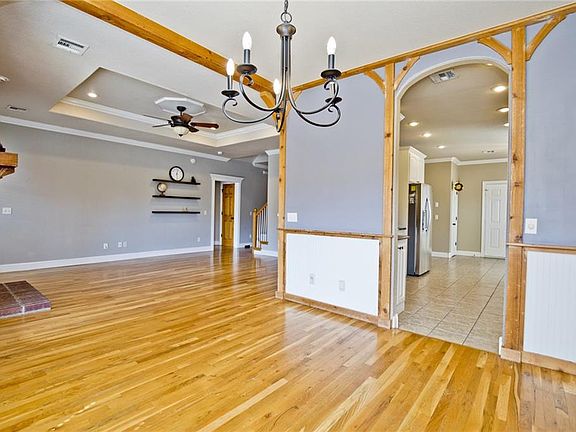 4th image of 1660 Whippoorwill Ln