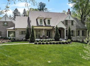 12 Danfield Rd, Saint Louis, MO 63124