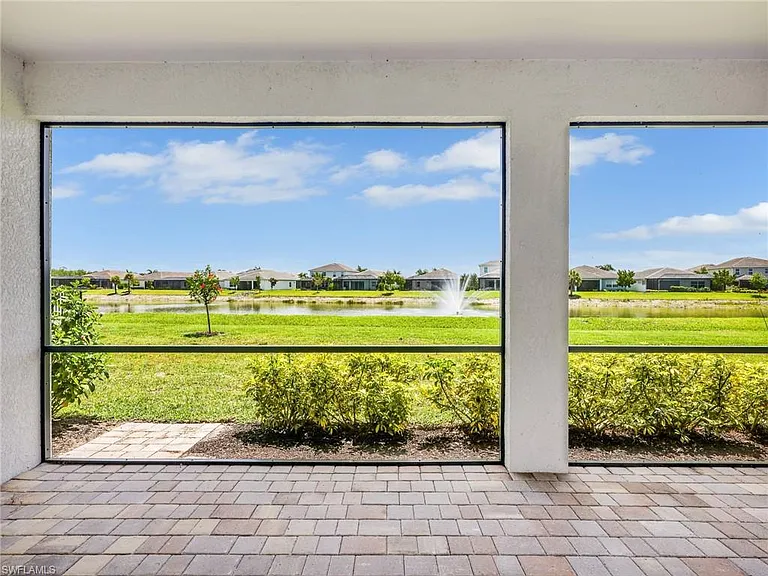 28029 Sanibel Sands St — Photo 19