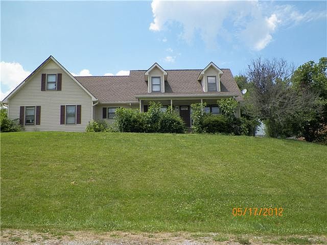2nd image of 505 Patterson Dr